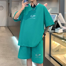 绿色
