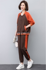 时尚拼色宽松短外套女春秋新款休闲百搭显瘦棒球服上衣，女装短外套，悦见她