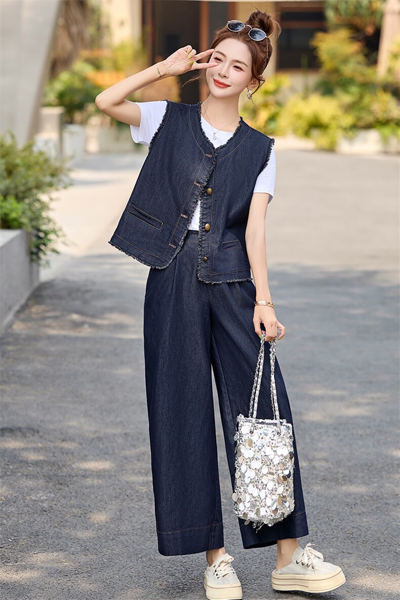 复古休闲牛仔马甲女2025春夏季新款小香风减龄阔腿裤T恤三件套,女装套装/套裙,蓝诺裳