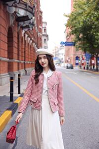 90绒小香风羽绒服图片