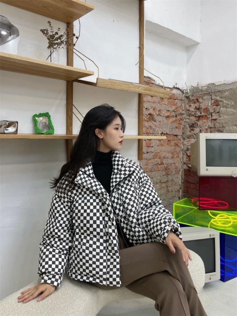 【现货】人人皆可棋盘格

黑色90绒,女装其它,欧尼蒂
