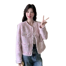 绝美气质感粉色短款小香风外套女春秋超火好看高级感小众夹克上衣，女装短外套，2D035