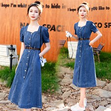 欧洲站方领牛仔连衣裙女2026年夏季修身显瘦高端气质复古A字长裙，女装连衣裙，印象茜