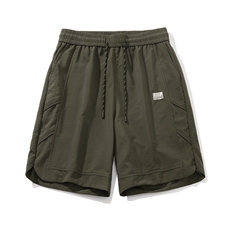 灰绿色