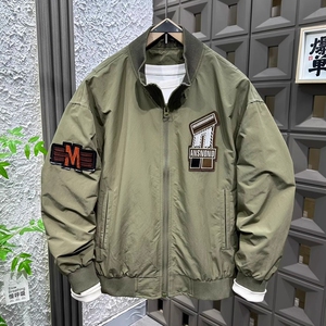 潮牌美式车标贴刺绣夹克外套男春秋季新款时尚棒球服夹克外套图片