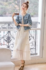 复古牛仔外套女春秋2025新款高级感小个子减龄气质小香风短款上衣，女装牛仔外套，乐吉娜