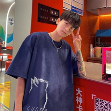 藏青色