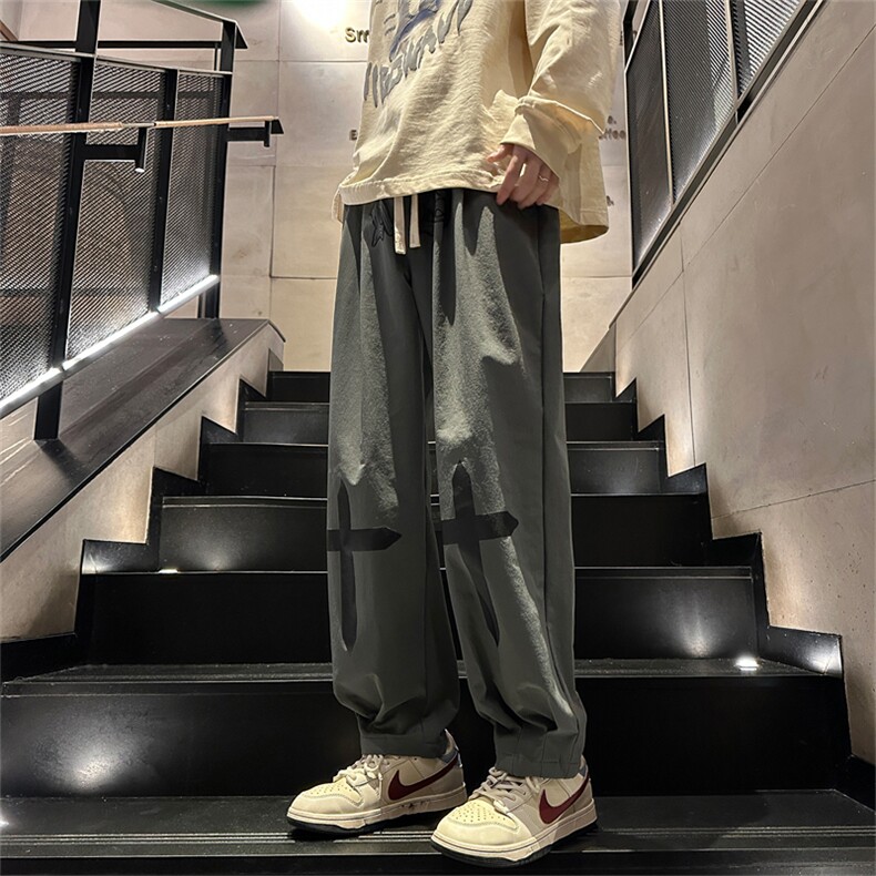 K8028/P55春装新款现货港风印花个性潮休闲裤男宽松大码束脚裤男,男装休闲裤,电商A141