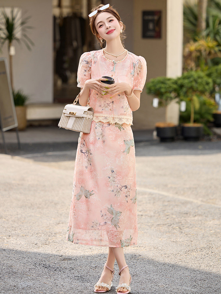 新中式套装裙2025夏季新款漂亮独特绝美气质小香风粉色蕾丝两件套,女装套装/套裙,朵莱米