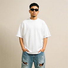 白色