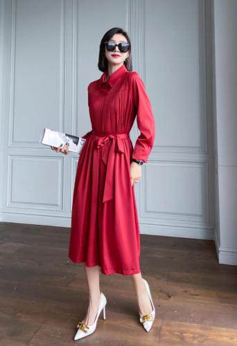 【现货】秋季新款-翻领压褶时尚连衣裙，女装连衣裙，陆氏青云