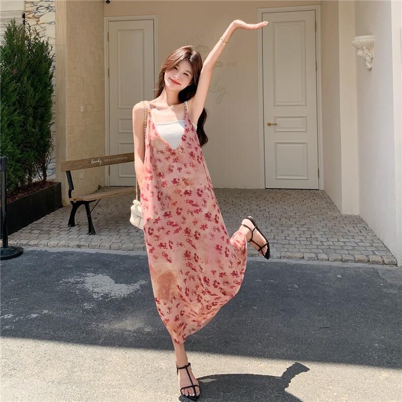 夏季露肩印花水墨碎花吊带连衣裙甜美显瘦宽松韩版气质时尚复古,女装连衣裙,2C105