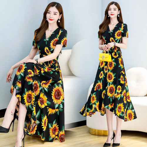 夏季新款花朵连衣裙法式短袖V领雪纺修身高腰显瘦长裙大码女，女装连衣裙，海爱依仁