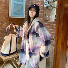 A274-P120秋冬新款双层内里长毛呢格纹外套设计感宽松连帽上衣，女装短外套，星座911