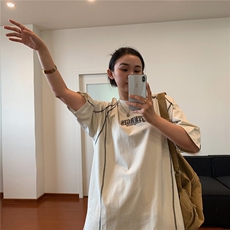 白色