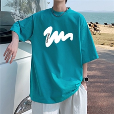 湖绿色