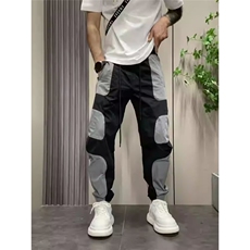 灰色