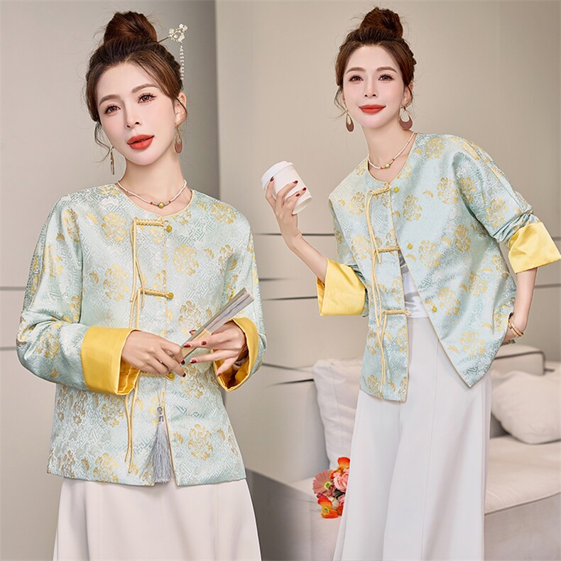 2025春季新款时尚新中式洋气国潮气质百搭盘扣系带撞色印花短外套，女装短外套，利佳可人