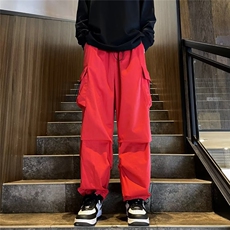 红色