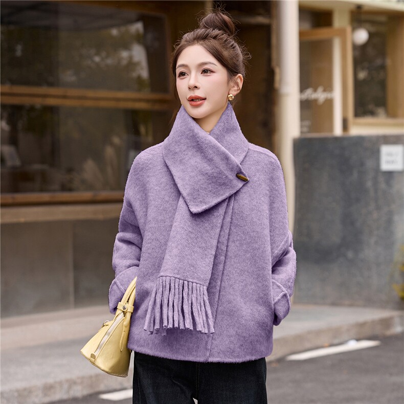 2025秋冬新款双面绒羊毛呢子大衣女蝙蝠袖小个子流苏围巾毛呢外套，女装毛呢外套，朵莱米