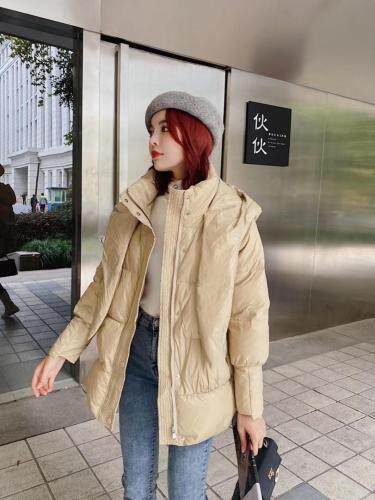 现货，羽绒服，女装羽绒服，爱美欧