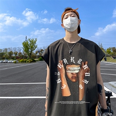 深灰色