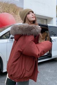 2025年冬季新款红色加厚羽绒服203-9538-365-K548图片