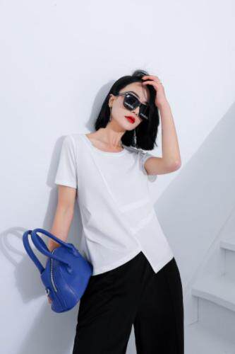 夏季新品短袖T恤 大量出货中,女装T恤,赛蝶衣社