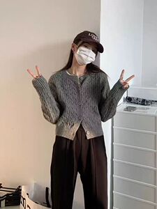 安哥拉红~秋冬衫女圆领麻花开衫显瘦短款毛衣外套针织羊毛衫图片