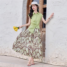 2026夏季新款套装苎麻短袖＋天丝麻定位花半裙，时尚年轻飘逸大方，女装套装/套裙，欧米莱