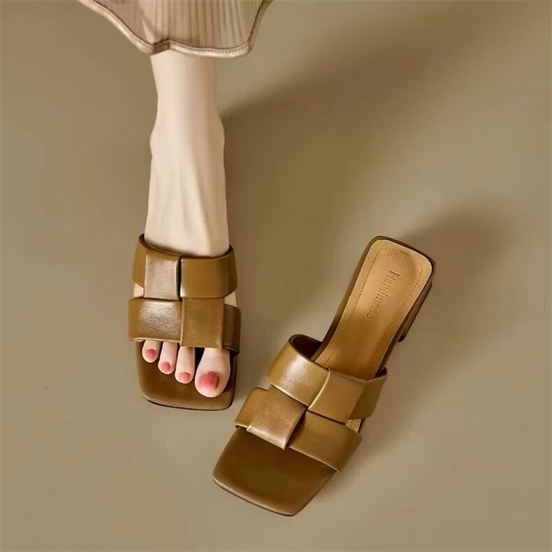 日常慵懒感羊皮巨软脚感好夏日款拖鞋低跟不累脚简约，女鞋拖鞋，泰合衣坊