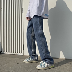 浅蓝色