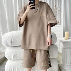 驼色