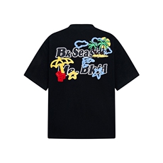 黑色