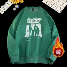 墨绿色