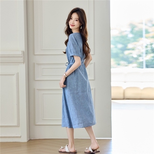 天丝亚麻连衣裙女2025夏季新款宽松V领高级感爆款中长款薄裙子图片