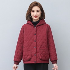 酒红色