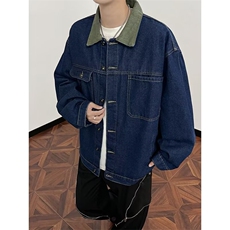 深蓝色