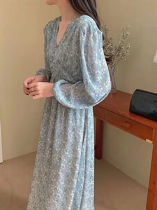 春夏，韩版碎花连衣裙图片