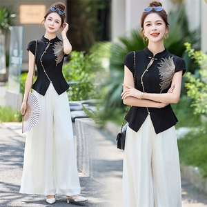 中式国风时尚流行刺绣套装女2025夏日巨好看的唐装阔腿裙裤两件套图片