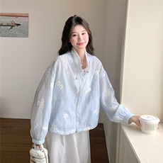 蓝色花朵刺绣外套女2025年夏季新款韩系甜美减龄轻薄透气防晒上衣，女装防晒衣，2C201