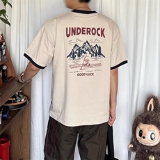 卡其色