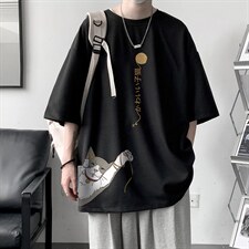 黑色