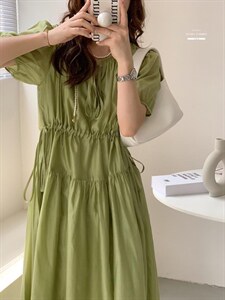 法式泡泡袖连衣裙夏季设计感小众温柔高级感初恋裙子图片