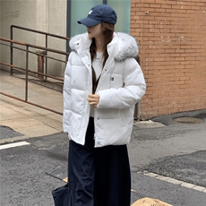 白色