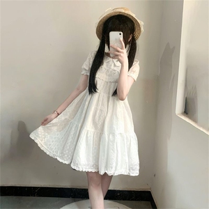初恋小白裙可爱学院风绣花连衣裙女夏季宽松小个子泡泡袖娃娃短裙图片