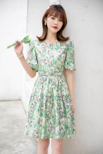 韩版碎花连衣裙，女装连衣裙，艾美欧歌