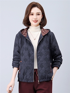 现货2026春秋季新款时尚中老年妈妈款休闲短外套上衣格子女士风衣图片