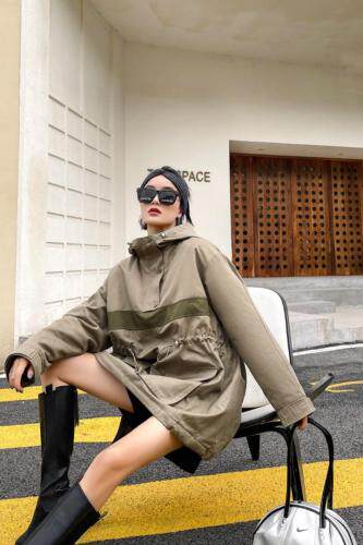 冬季新款时尚潮流休闲套头棉外套，女装，TS