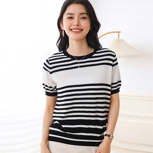 圆领条纹纯棉短袖针织衫女夏季韩版时尚休闲显瘦减龄T恤百搭上衣